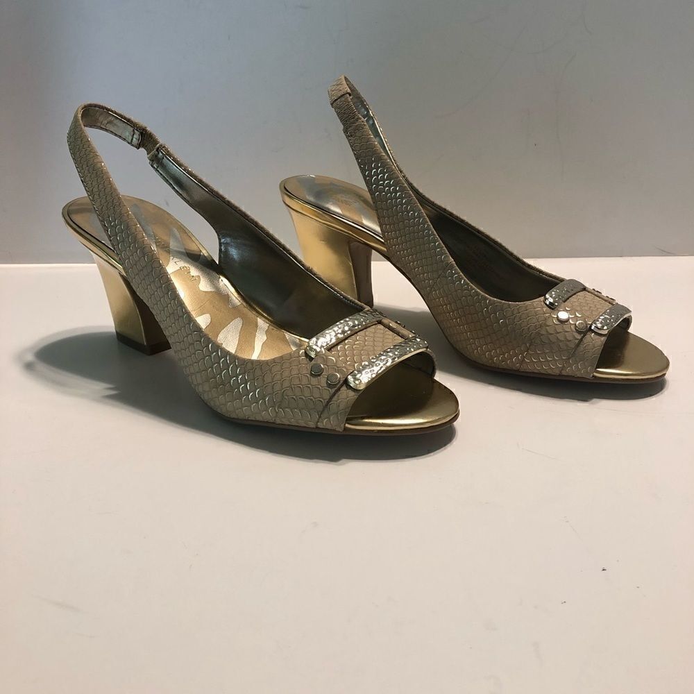 Anne Klein Peep Toe Sling Back Heels Size 6M